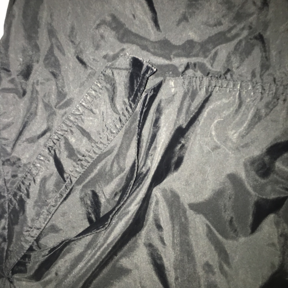 Vintage Adidas WindBreaker - Logo W/ 3 Stripes - Picture 5 of 7